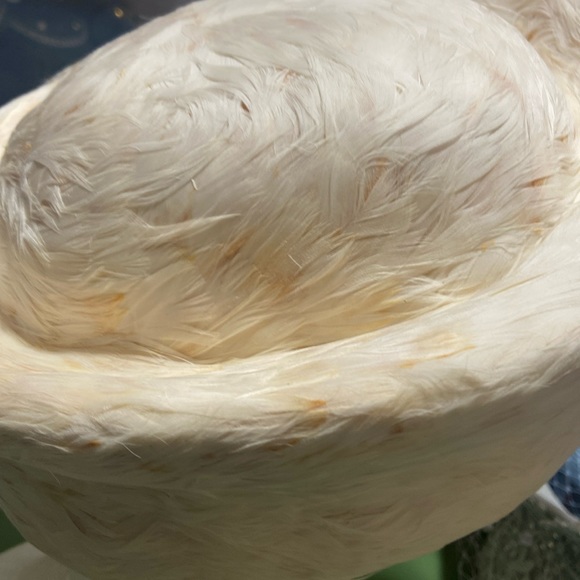 Totally Feathered Jack McConnell Dress Church Hat - Picture 11 of 16